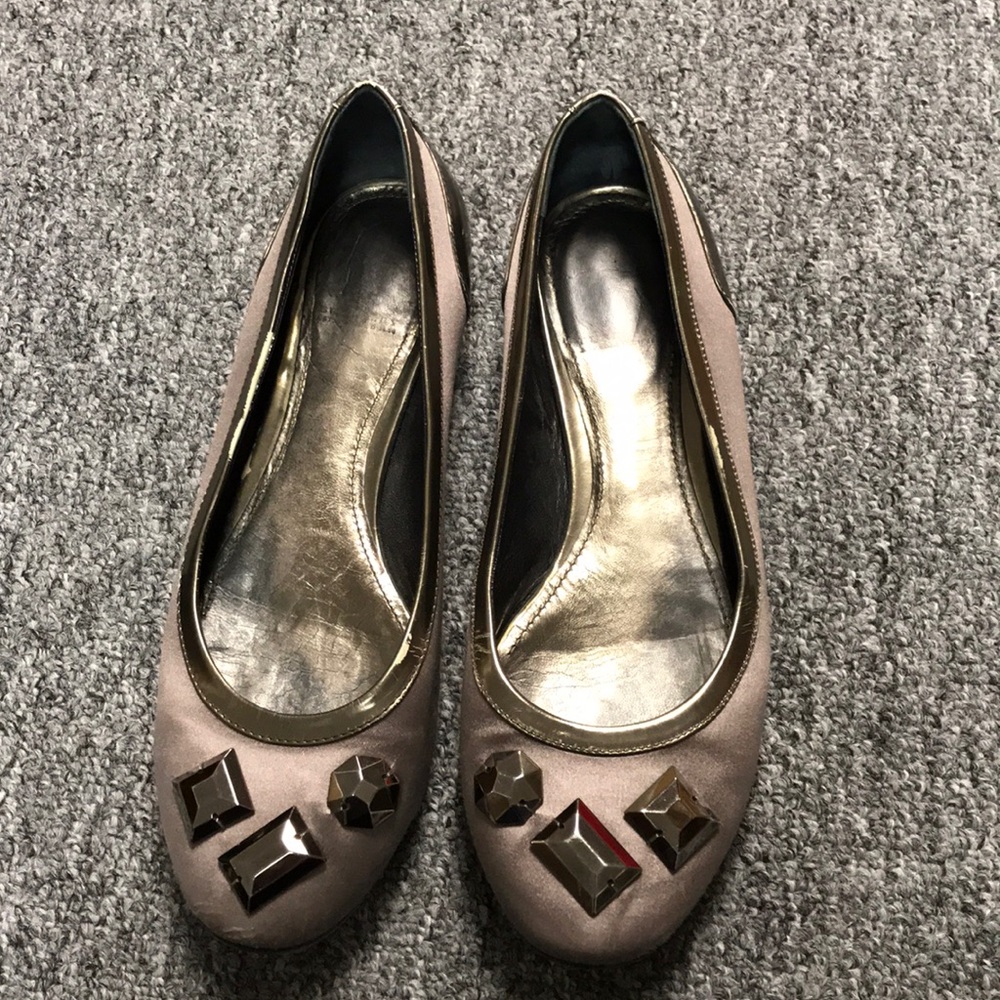 Authentic Burberry Silver flats